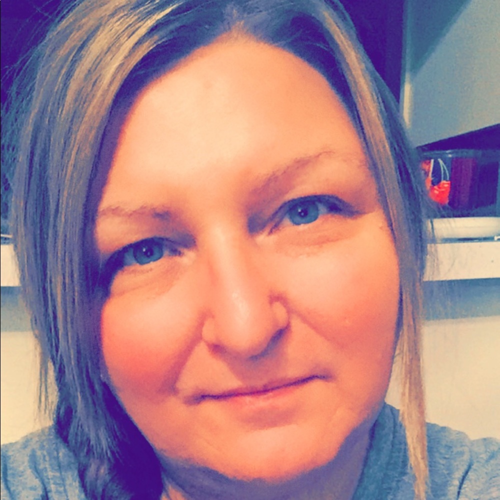 Meet your Posher, Tina